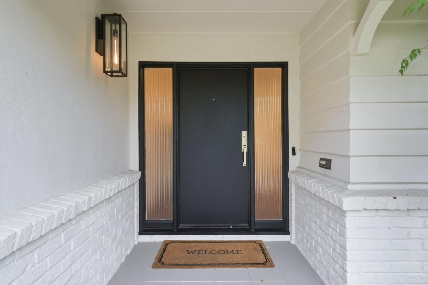 Detail Gallery Image 3 of 42 For 1500 Brookdale Dr, San Jose,  CA 95125 - 4 Beds | 3 Baths