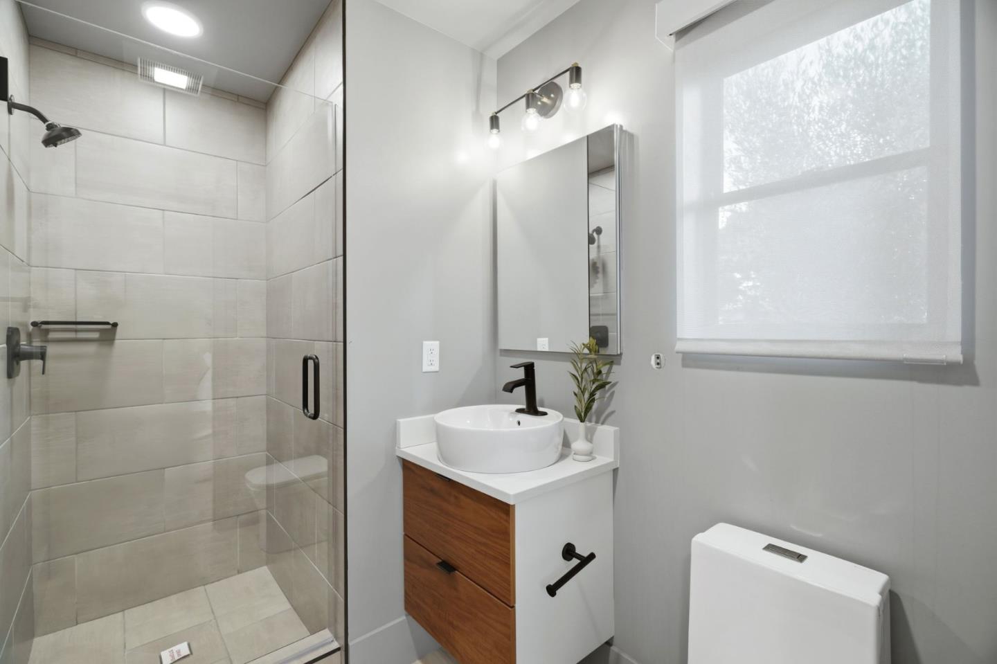 Detail Gallery Image 36 of 42 For 1500 Brookdale Dr, San Jose,  CA 95125 - 4 Beds | 3 Baths