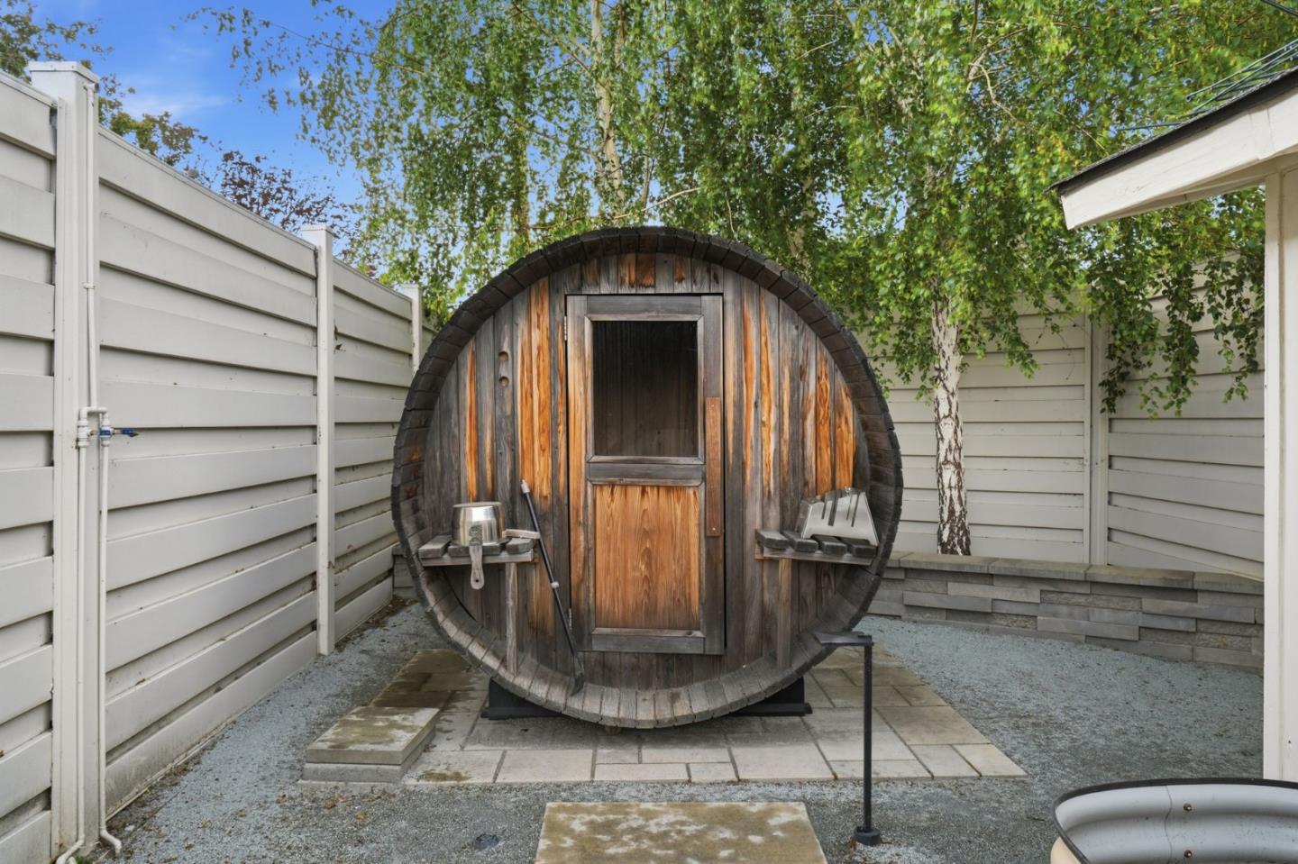 Detail Gallery Image 37 of 42 For 1500 Brookdale Dr, San Jose,  CA 95125 - 4 Beds | 3 Baths