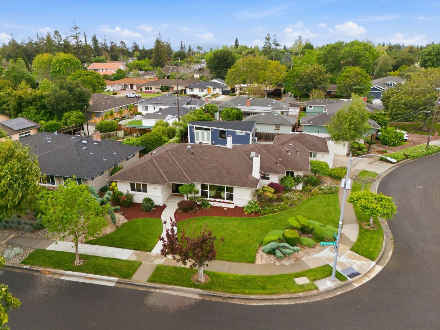 Detail Gallery Image 40 of 42 For 1500 Brookdale Dr, San Jose,  CA 95125 - 4 Beds | 3 Baths