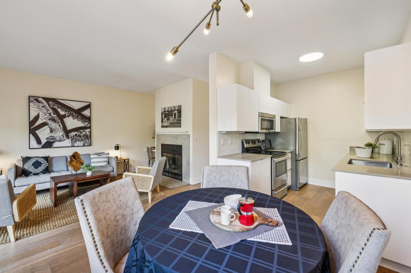 Detail Gallery Image 10 of 29 For 195 Shoreline Ct, Richmond,  CA 94804 - 1 Beds | 1 Baths