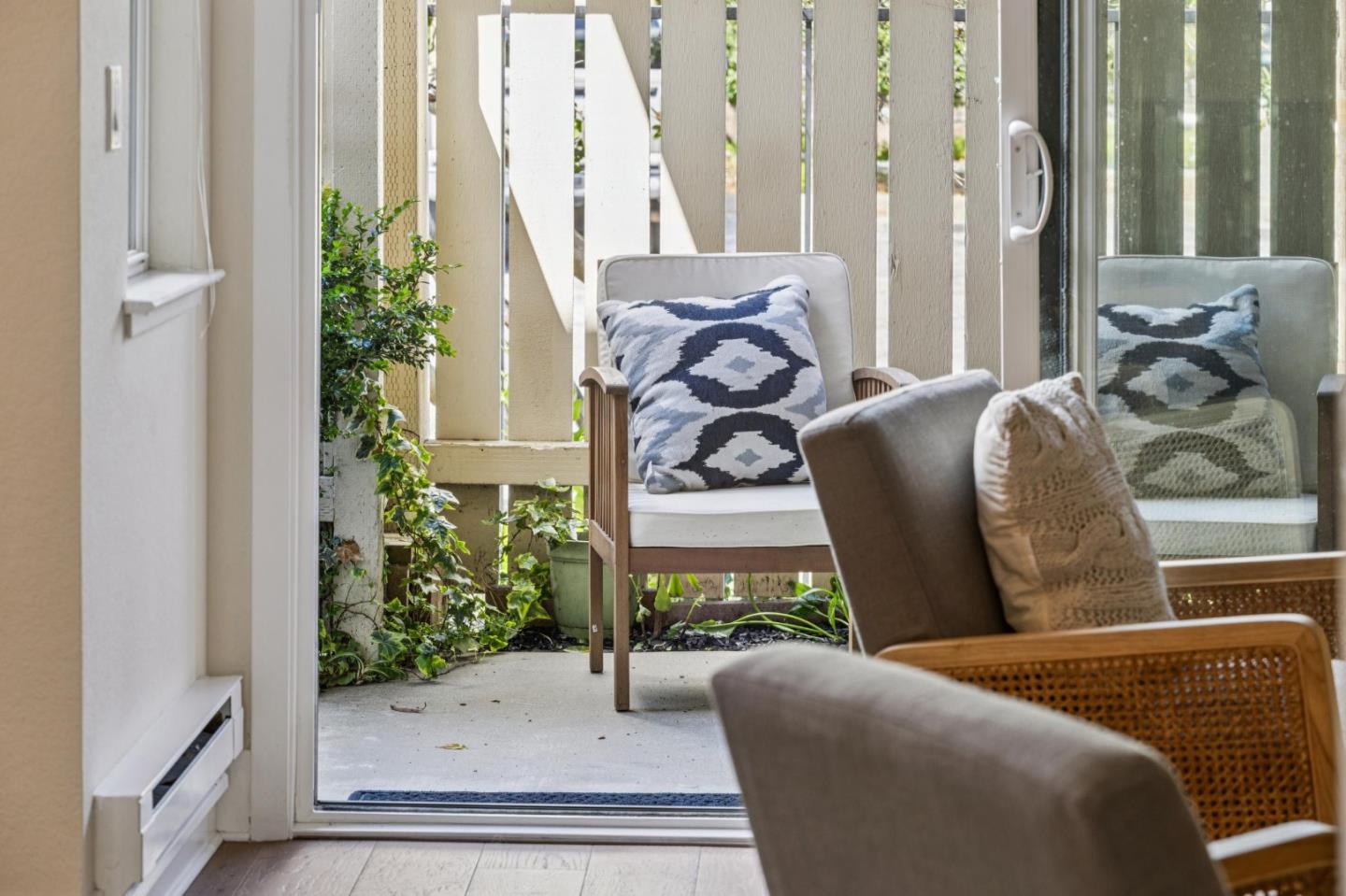 Detail Gallery Image 15 of 29 For 195 Shoreline Ct, Richmond,  CA 94804 - 1 Beds | 1 Baths