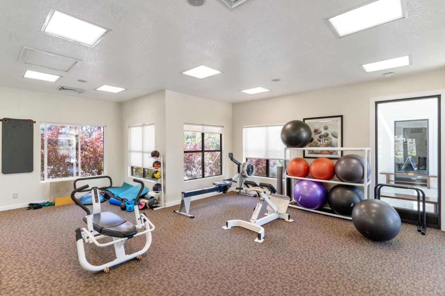 Detail Gallery Image 22 of 29 For 195 Shoreline Ct, Richmond,  CA 94804 - 1 Beds | 1 Baths