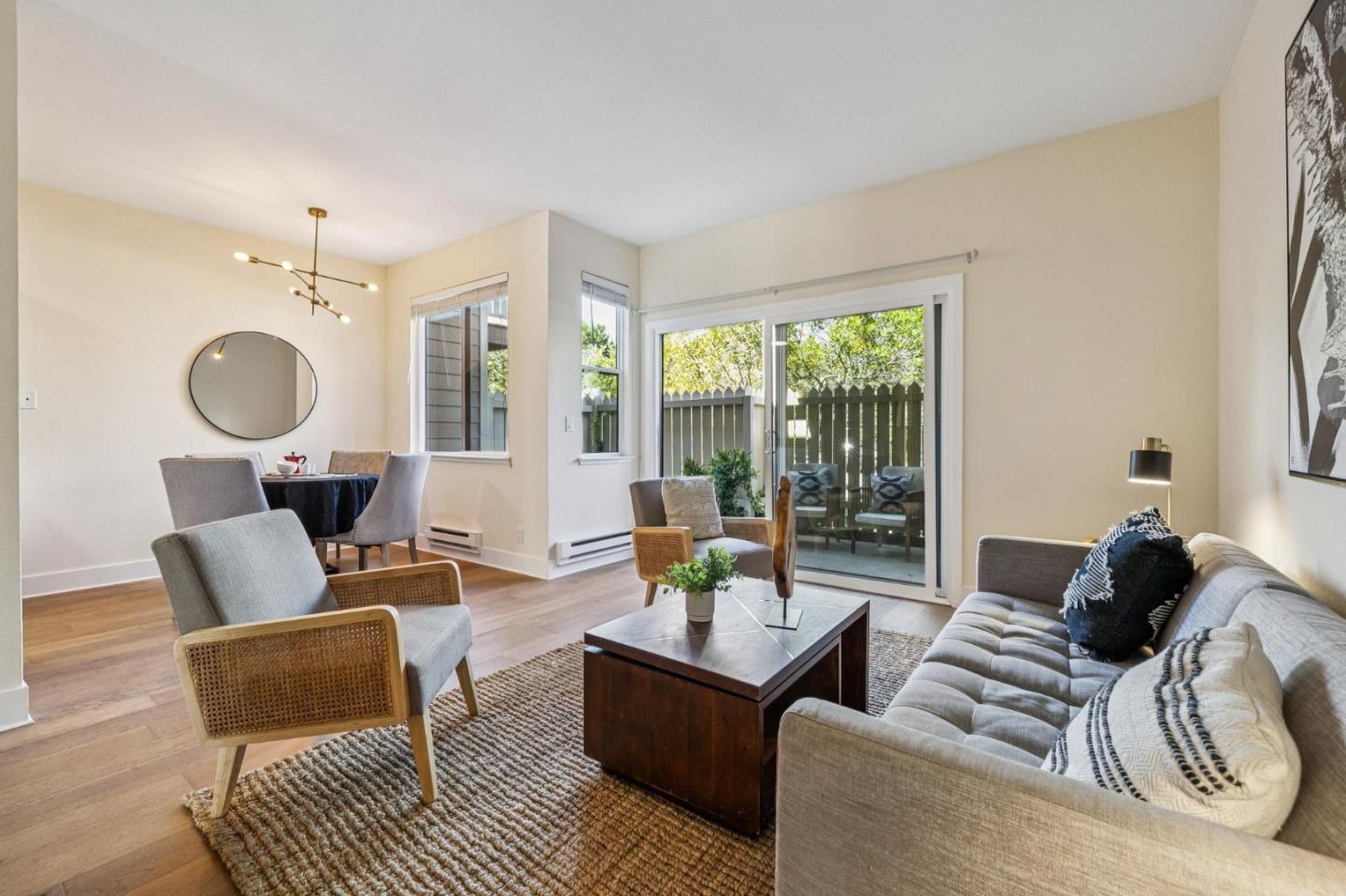 Detail Gallery Image 3 of 29 For 195 Shoreline Ct, Richmond,  CA 94804 - 1 Beds | 1 Baths