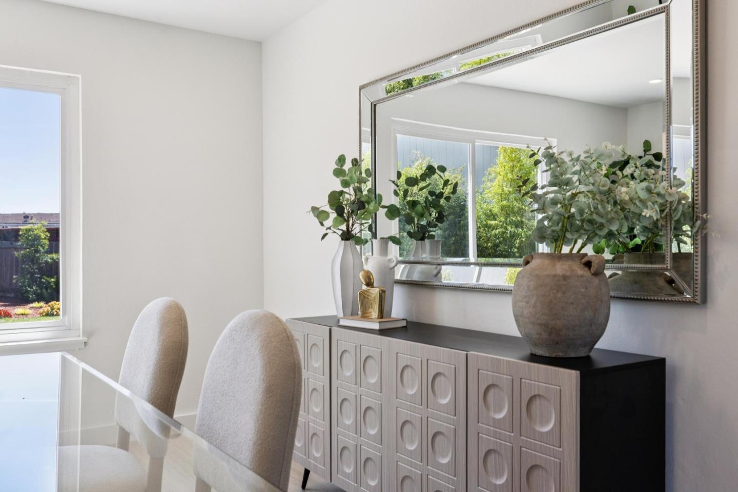 Detail Gallery Image 39 of 94 For 284 Avocet Ct, Foster City,  CA 94404 - 5 Beds | 3 Baths