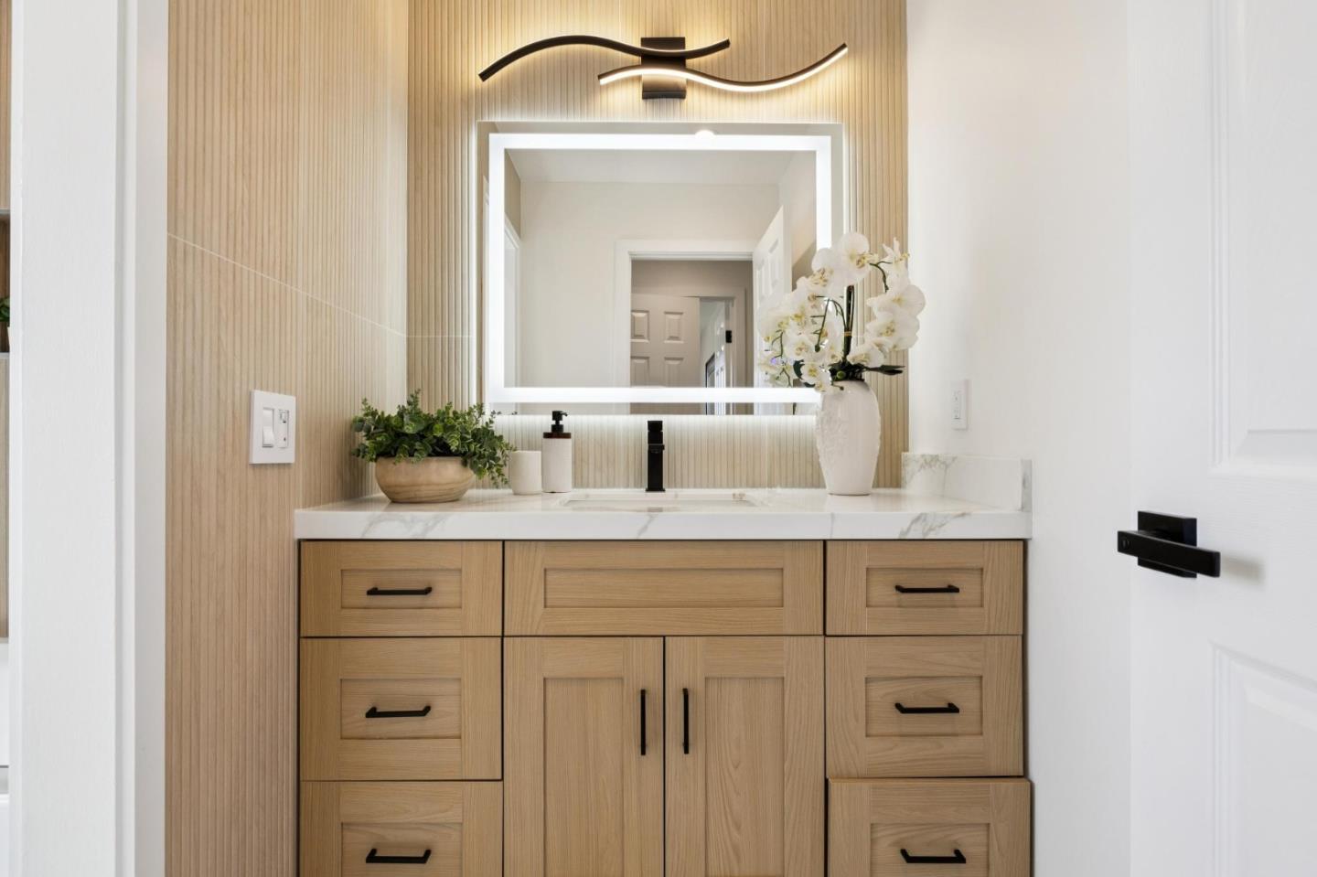 Detail Gallery Image 69 of 94 For 284 Avocet Ct, Foster City,  CA 94404 - 5 Beds | 3 Baths