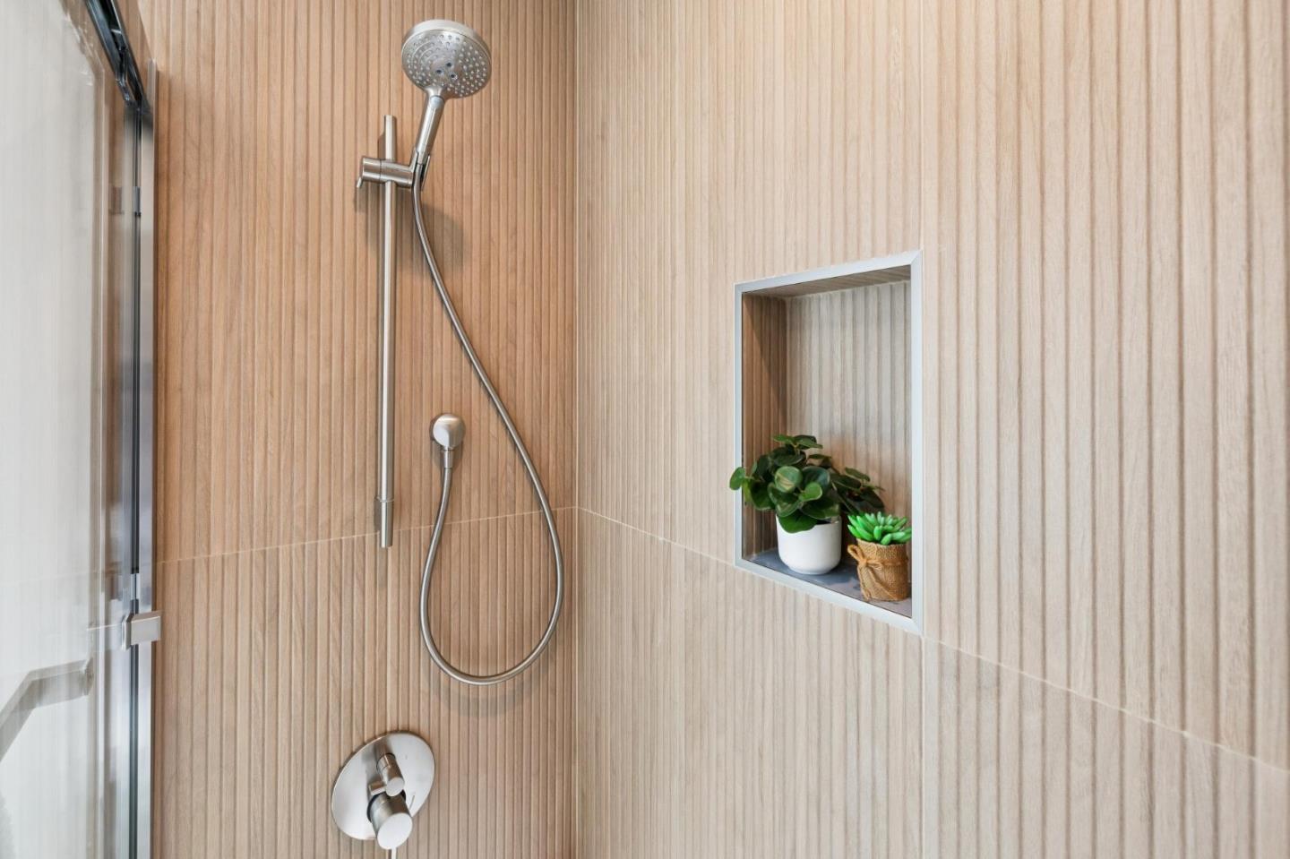 Detail Gallery Image 72 of 94 For 284 Avocet Ct, Foster City,  CA 94404 - 5 Beds | 3 Baths