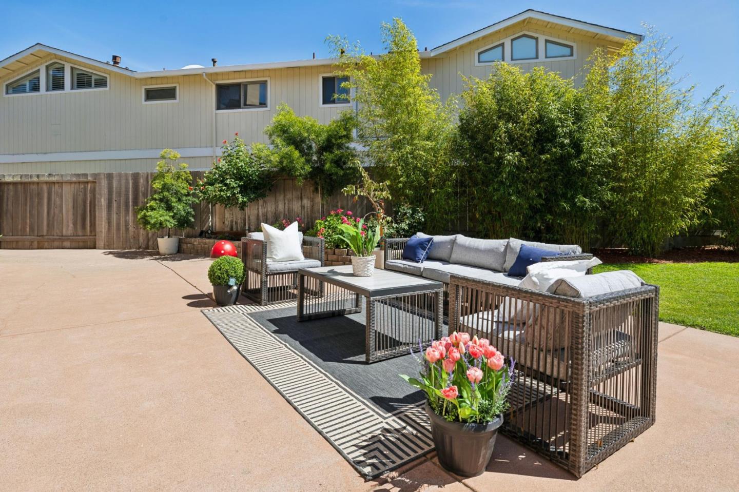 Detail Gallery Image 81 of 94 For 284 Avocet Ct, Foster City,  CA 94404 - 5 Beds | 3 Baths