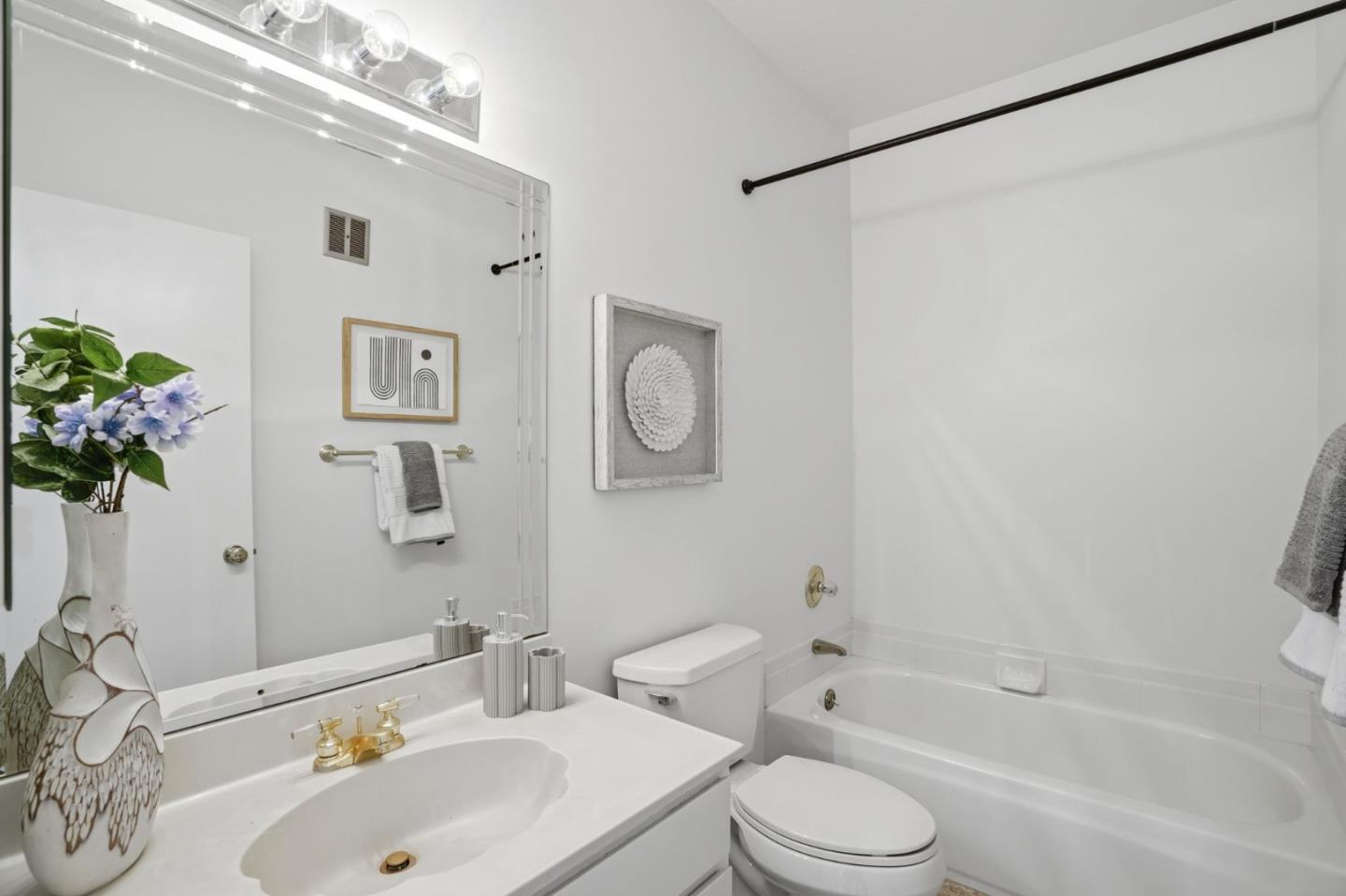 Photo #15: ML82043615 Listing: Photo #15