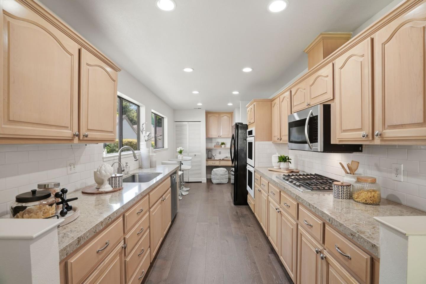 Photo #8: ML82043615 Listing: Photo #8