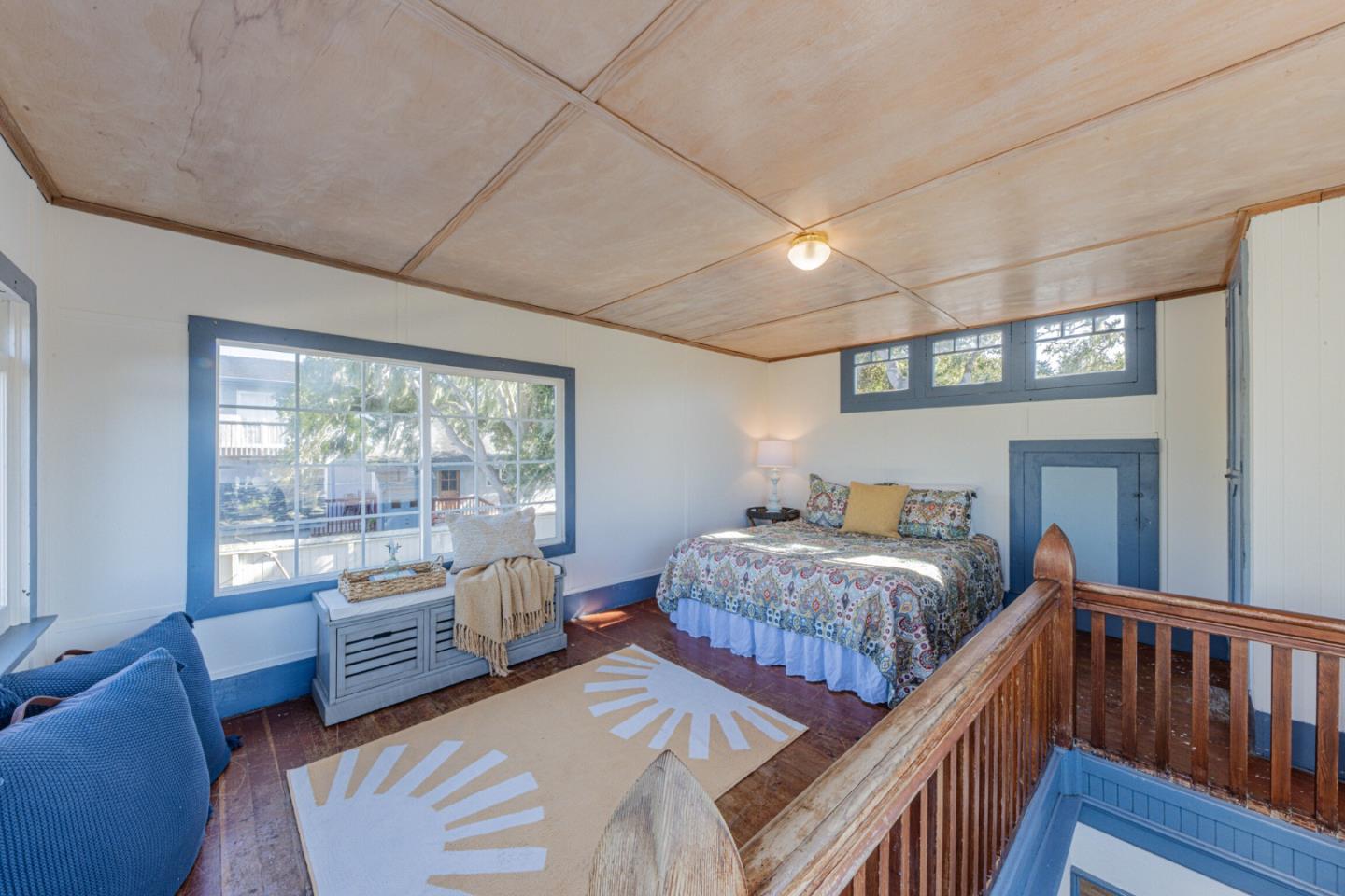 Detail Gallery Image 26 of 40 For 724 Cypress St, Monterey,  CA 93940 - 2 Beds | 1 Baths