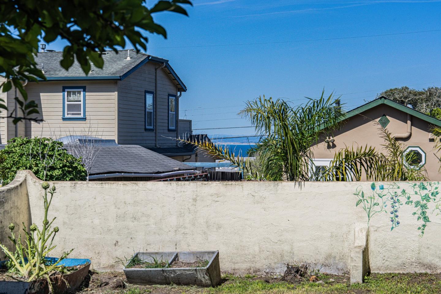 Detail Gallery Image 36 of 40 For 724 Cypress St, Monterey,  CA 93940 - 2 Beds | 1 Baths