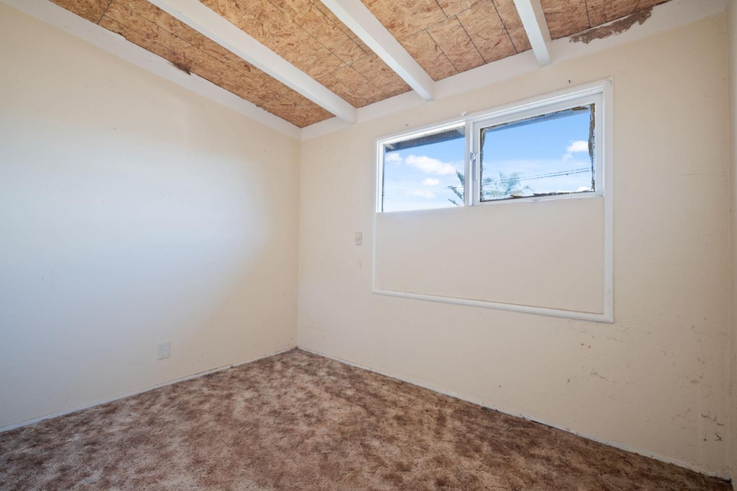 Detail Gallery Image 13 of 27 For 43 Holly Dr, Watsonville,  CA 95076 - 3 Beds | 1 Baths