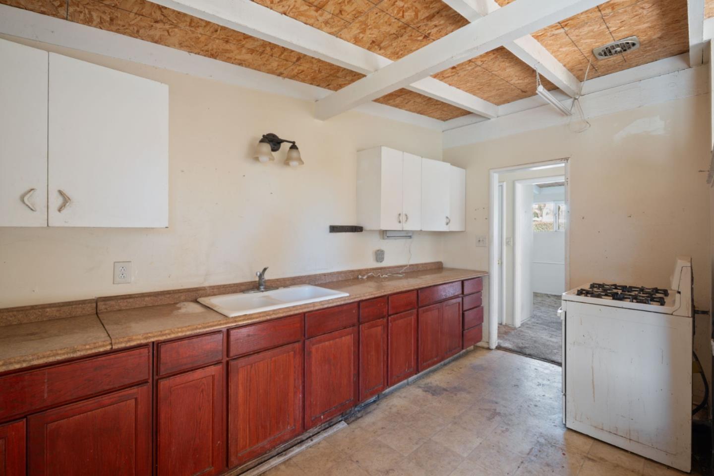 Detail Gallery Image 20 of 27 For 43 Holly Dr, Watsonville,  CA 95076 - 3 Beds | 1 Baths