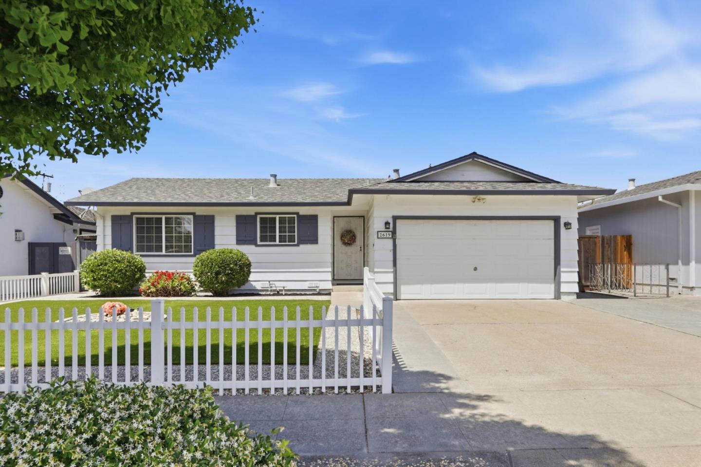 551 4th Street, Montara, CA, 94037