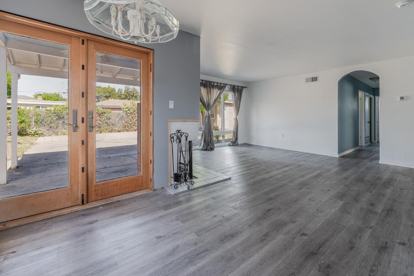 Detail Gallery Image 9 of 37 For 187 Turlock Way, Hayward,  CA 94544 - 3 Beds | 2 Baths