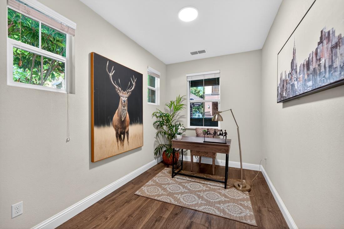 Detail Gallery Image 32 of 49 For 499 Calabria Pl, San Jose,  CA 95128 - 4 Beds | 4 Baths