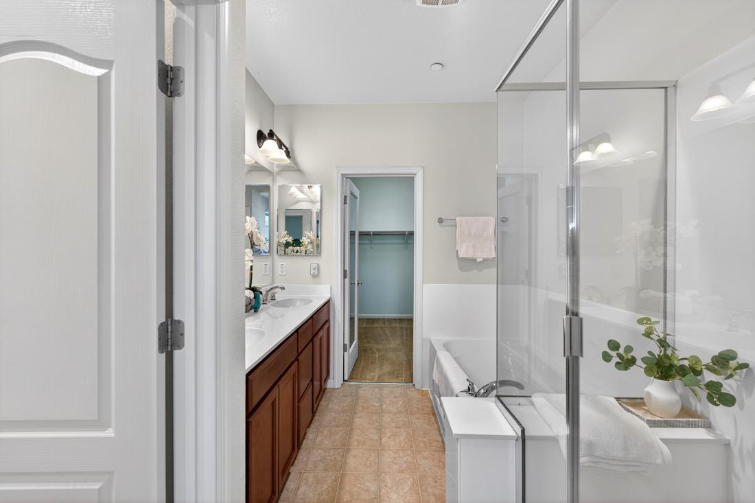 Detail Gallery Image 35 of 49 For 499 Calabria Pl, San Jose,  CA 95128 - 4 Beds | 4 Baths