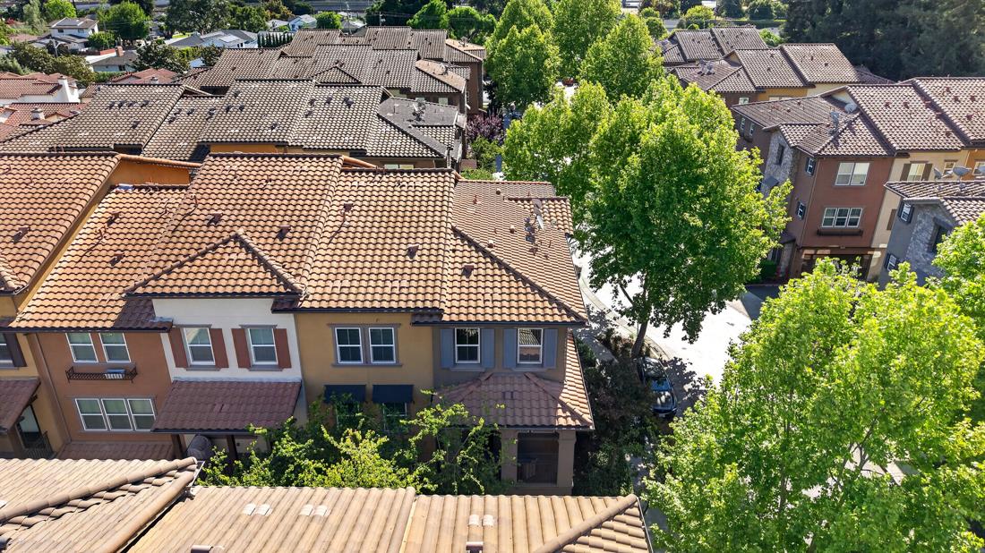 Detail Gallery Image 4 of 49 For 499 Calabria Pl, San Jose,  CA 95128 - 4 Beds | 4 Baths