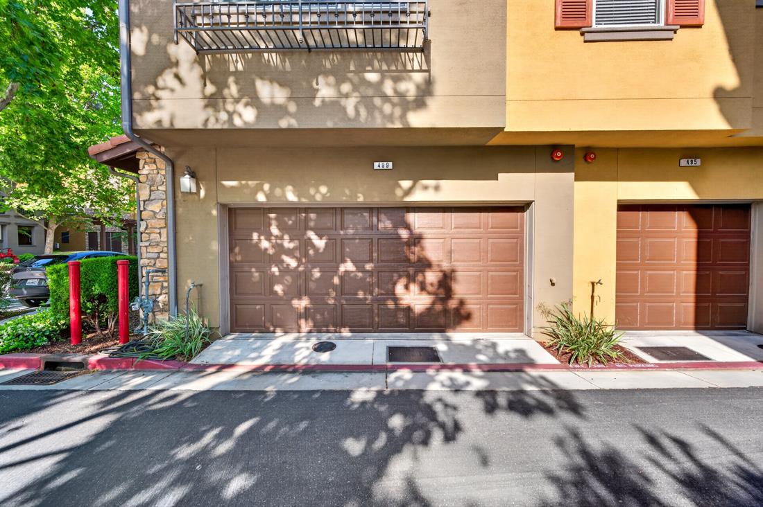 Detail Gallery Image 42 of 49 For 499 Calabria Pl, San Jose,  CA 95128 - 4 Beds | 4 Baths