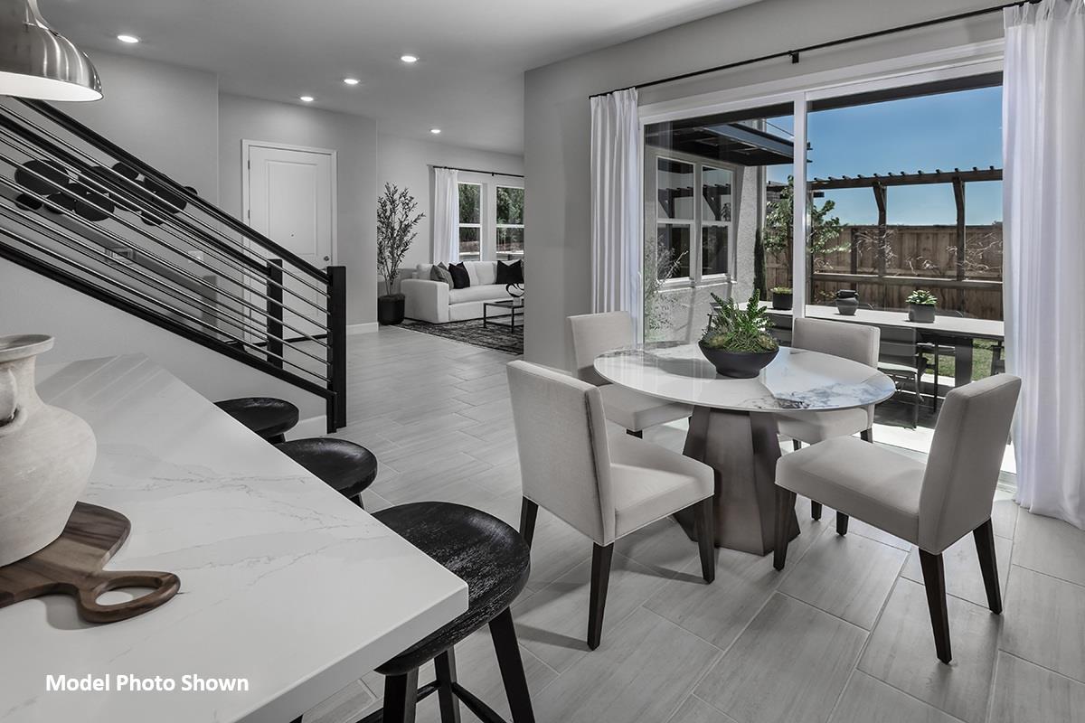 18094 Calabazas, MorganHill, CA 95037, Photo 2