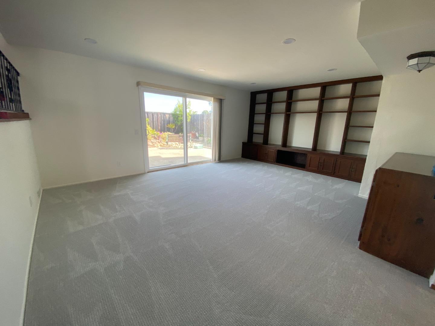 Detail Gallery Image 12 of 18 For 239 Killdeer Ct, Foster City,  CA 94404 - 4 Beds | 3 Baths