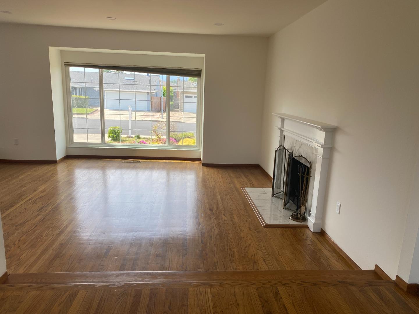 Detail Gallery Image 2 of 18 For 239 Killdeer Ct, Foster City,  CA 94404 - 4 Beds | 3 Baths