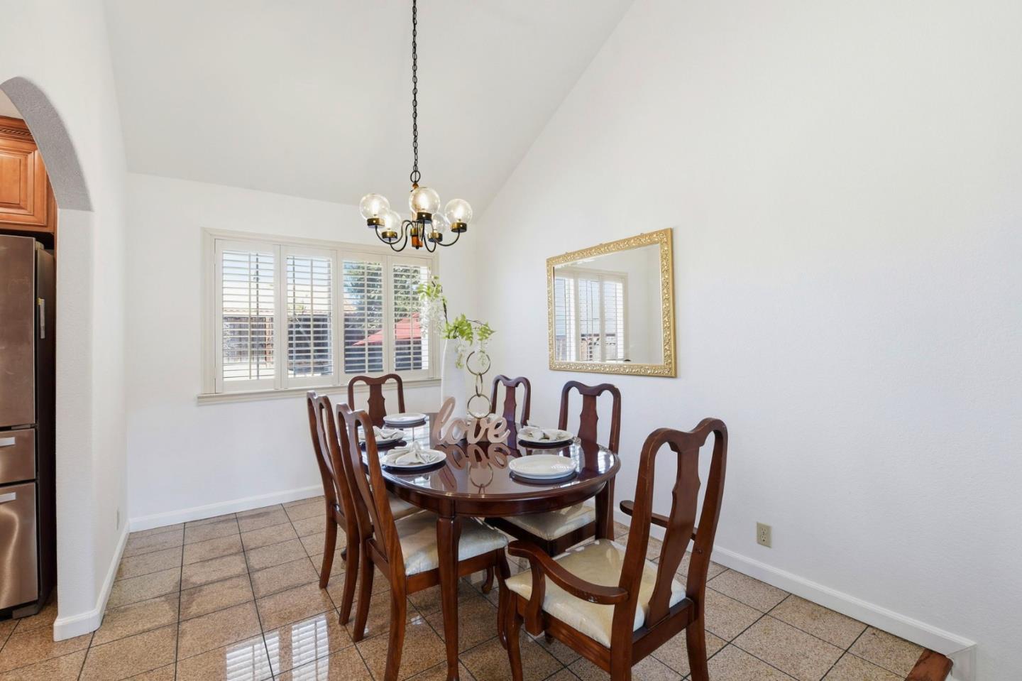 Detail Gallery Image 16 of 42 For 3607 Deedham Dr, San Jose,  CA 95148 - 4 Beds | 2/1 Baths