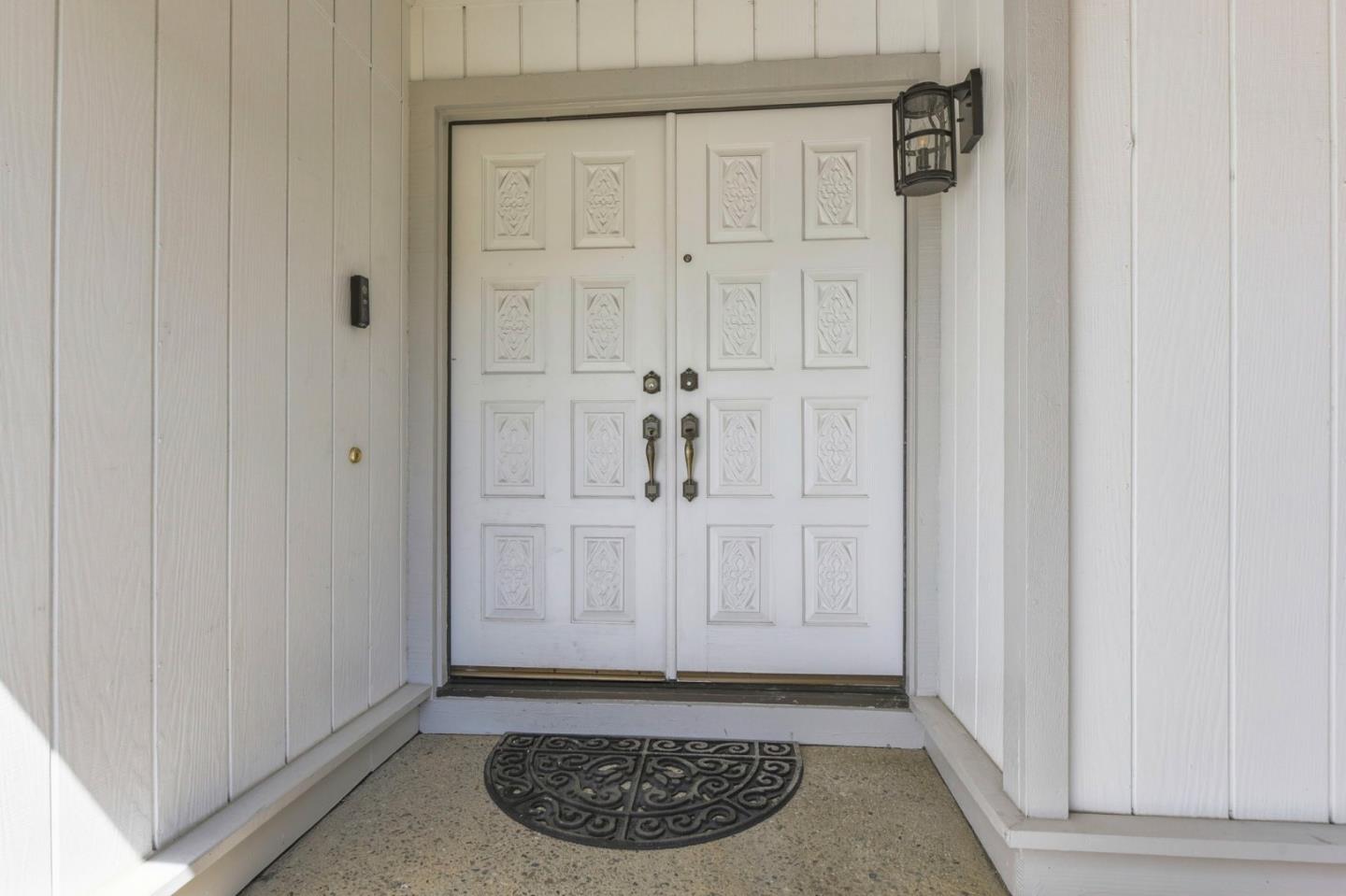 Detail Gallery Image 3 of 42 For 3607 Deedham Dr, San Jose,  CA 95148 - 4 Beds | 2/1 Baths