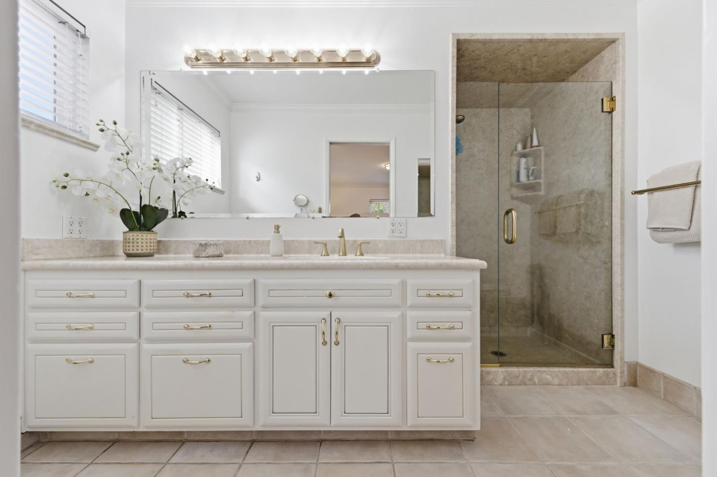 Detail Gallery Image 10 of 20 For 1467 Kiner Ave, San Jose,  CA 95125 - 4 Beds | 2/1 Baths