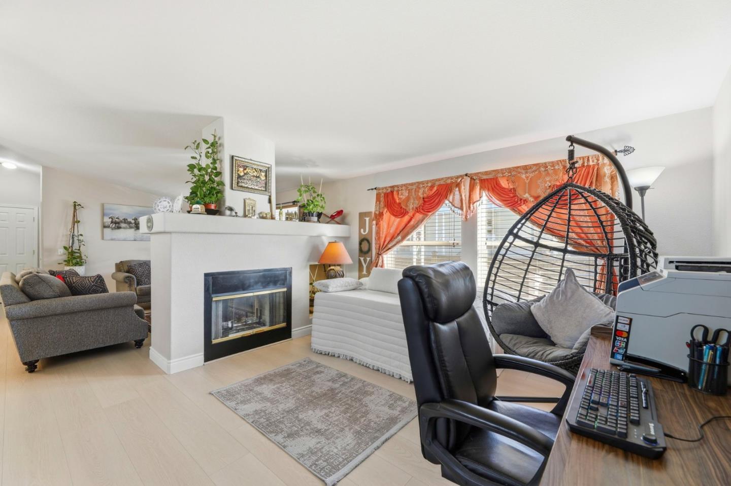 Detail Gallery Image 18 of 36 For 600 E Weddell Dr #247,  Sunnyvale,  CA 94089 - 3 Beds | 2 Baths