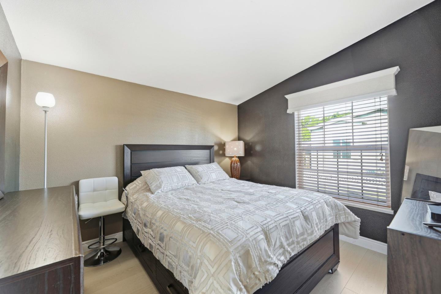 Detail Gallery Image 19 of 36 For 600 E Weddell Dr #247,  Sunnyvale,  CA 94089 - 3 Beds | 2 Baths