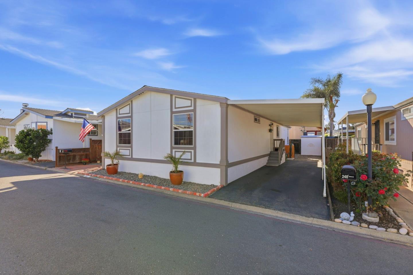 Detail Gallery Image 2 of 36 For 600 E Weddell Dr #247,  Sunnyvale,  CA 94089 - 3 Beds | 2 Baths