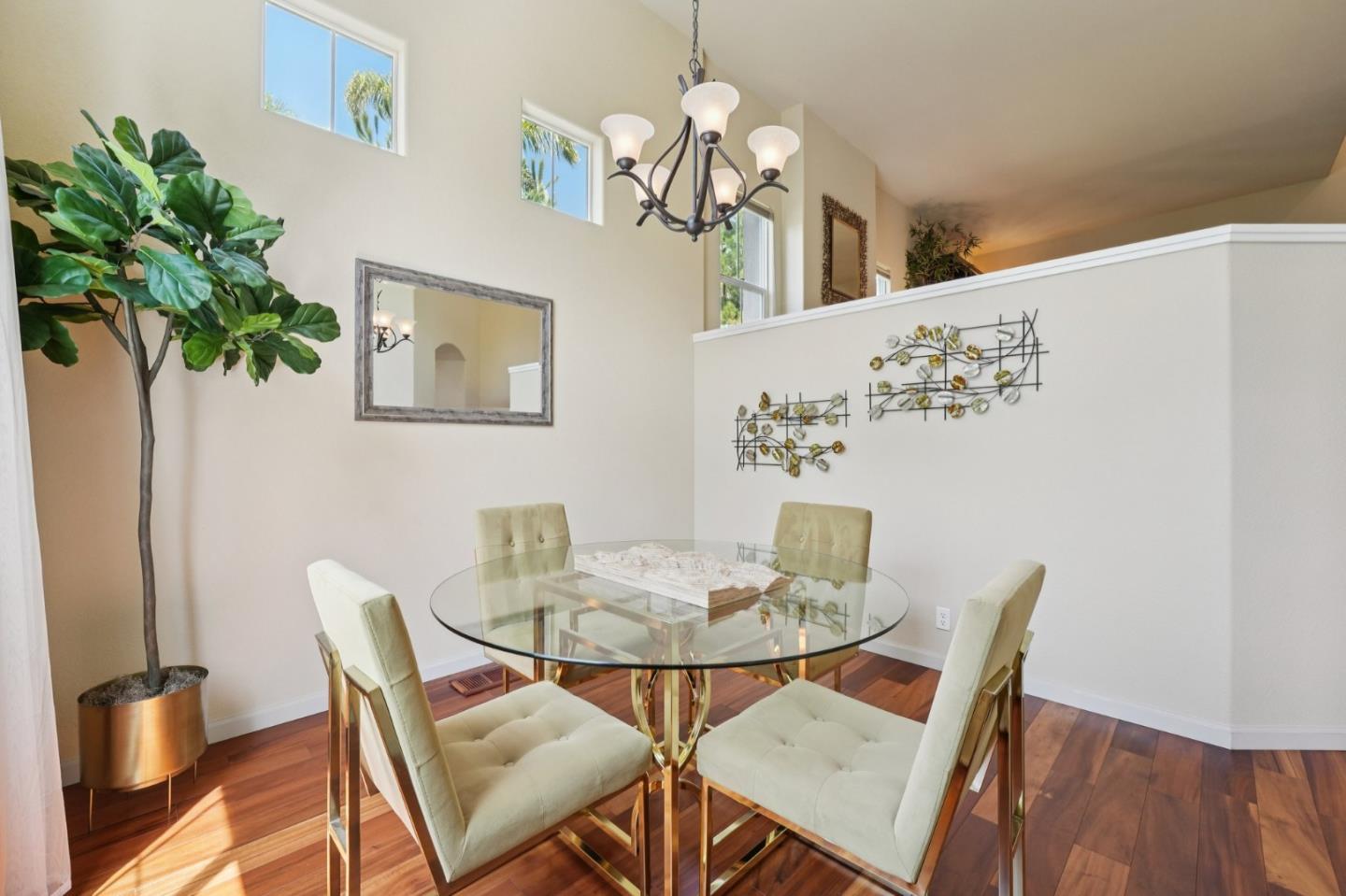 Detail Gallery Image 11 of 35 For 700 Portofino Pl, San Jose,  CA 95136 - 4 Beds | 2 Baths