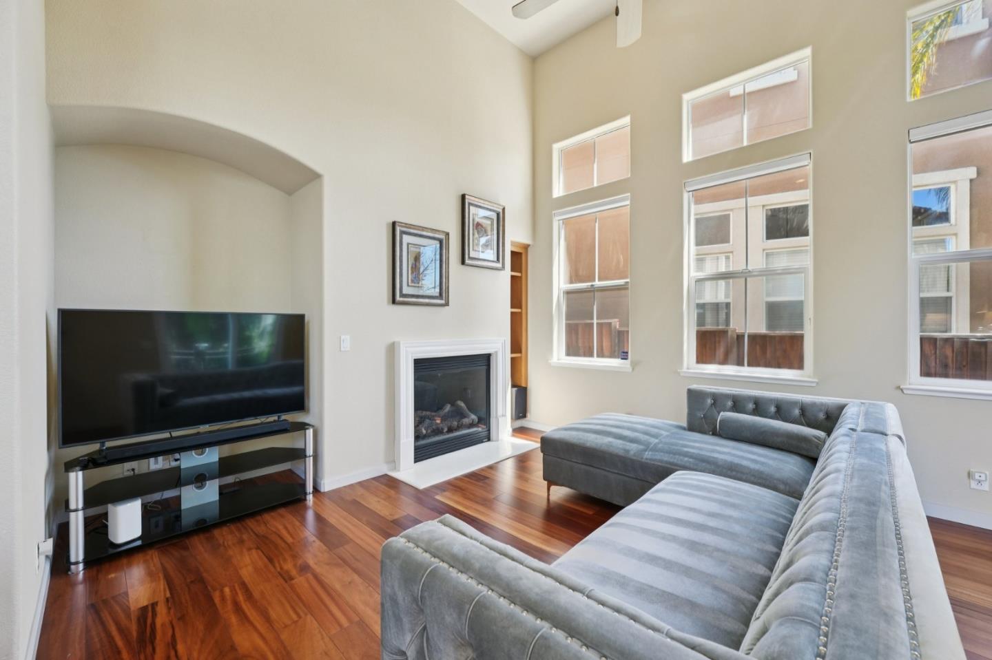 Detail Gallery Image 7 of 35 For 700 Portofino Pl, San Jose,  CA 95136 - 4 Beds | 2 Baths