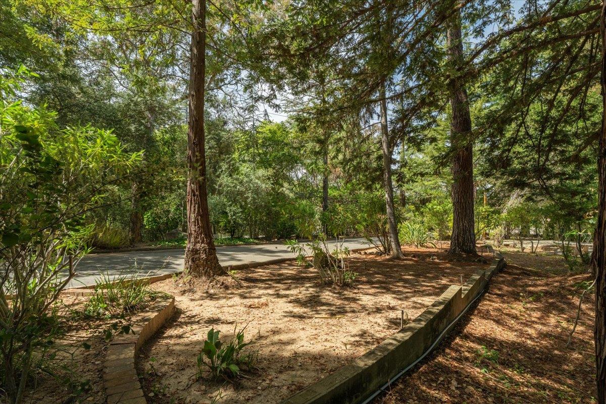 Detail Gallery Image 74 of 81 For 19941 Sunset Dr, Saratoga,  CA 95070 - 4 Beds | 3 Baths