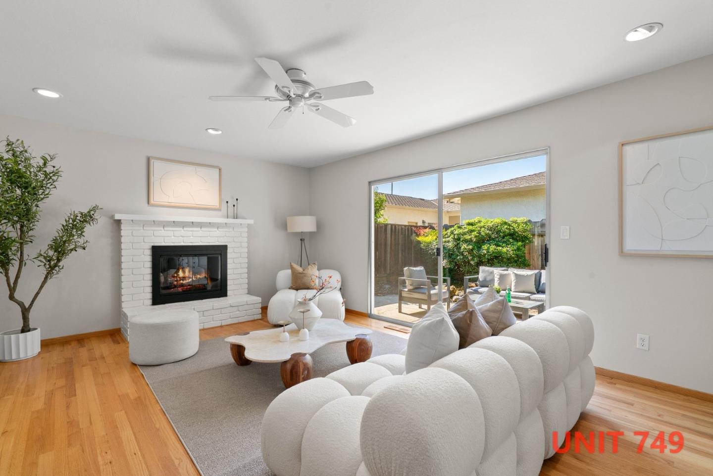 Detail Gallery Image 14 of 75 For 747-749 Rainbow Dr, Mountain View,  CA 94041 - – Beds | – Baths