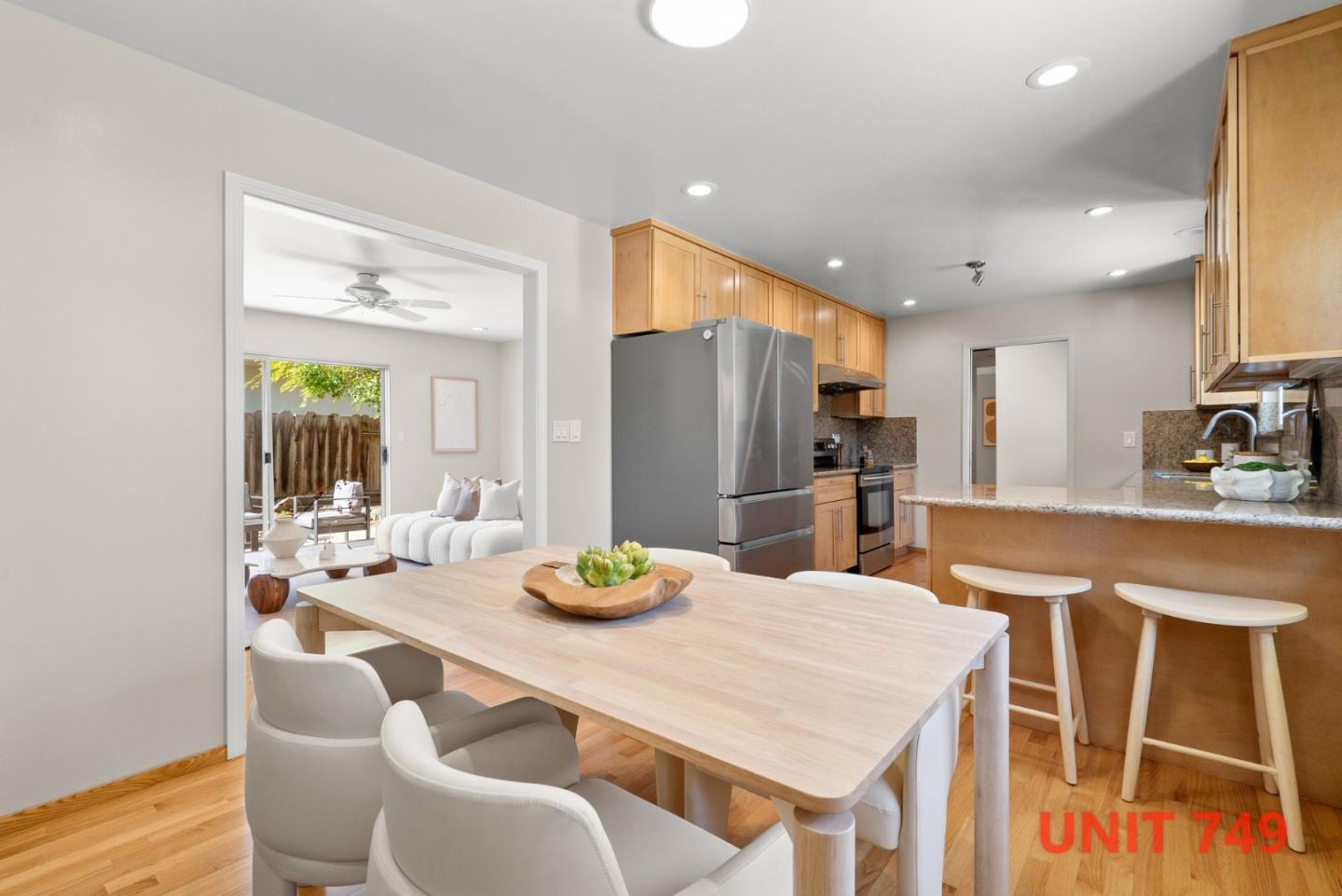 Detail Gallery Image 21 of 75 For 747-749 Rainbow Dr, Mountain View,  CA 94041 - – Beds | – Baths