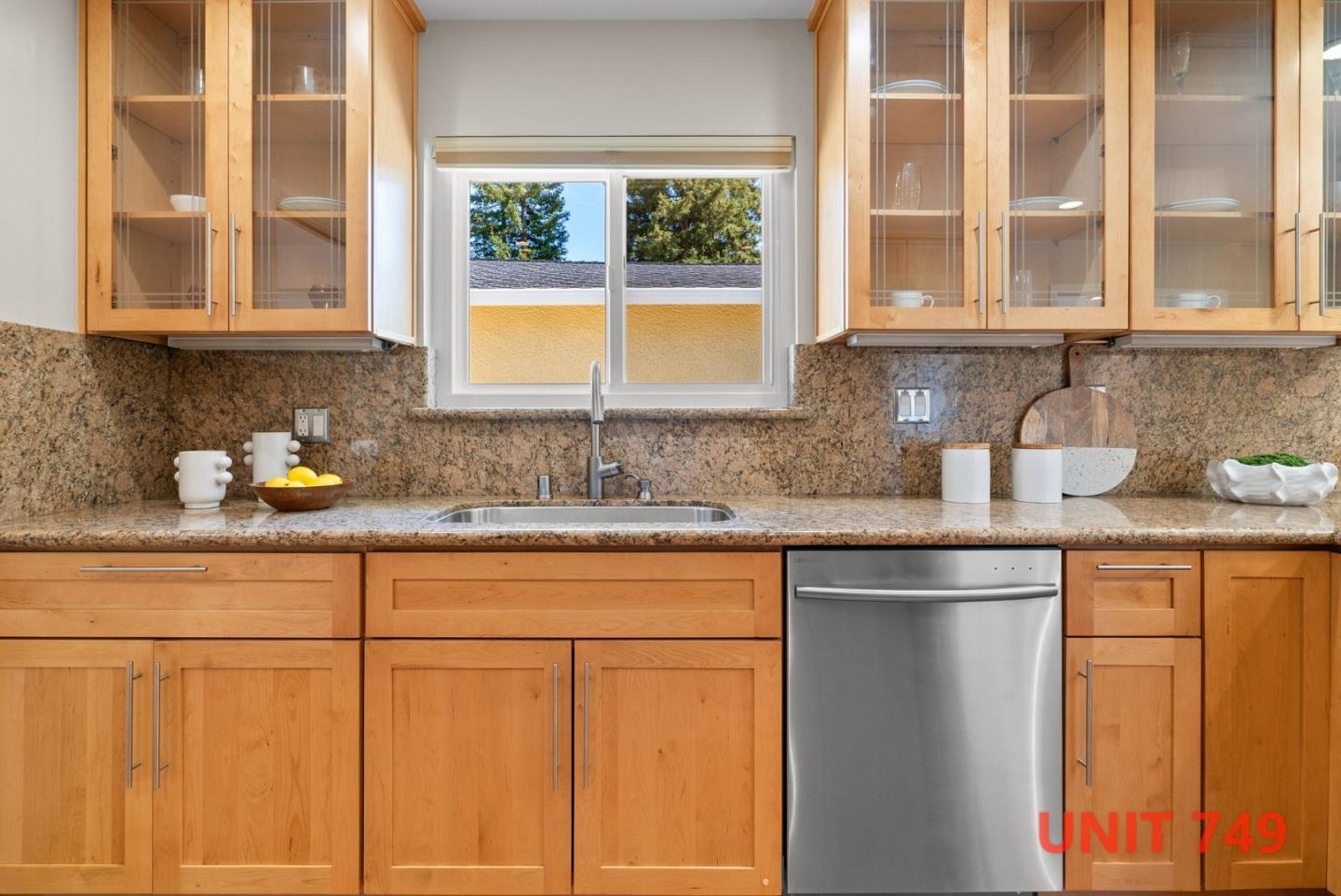 Detail Gallery Image 25 of 75 For 747-749 Rainbow Dr, Mountain View,  CA 94041 - – Beds | – Baths