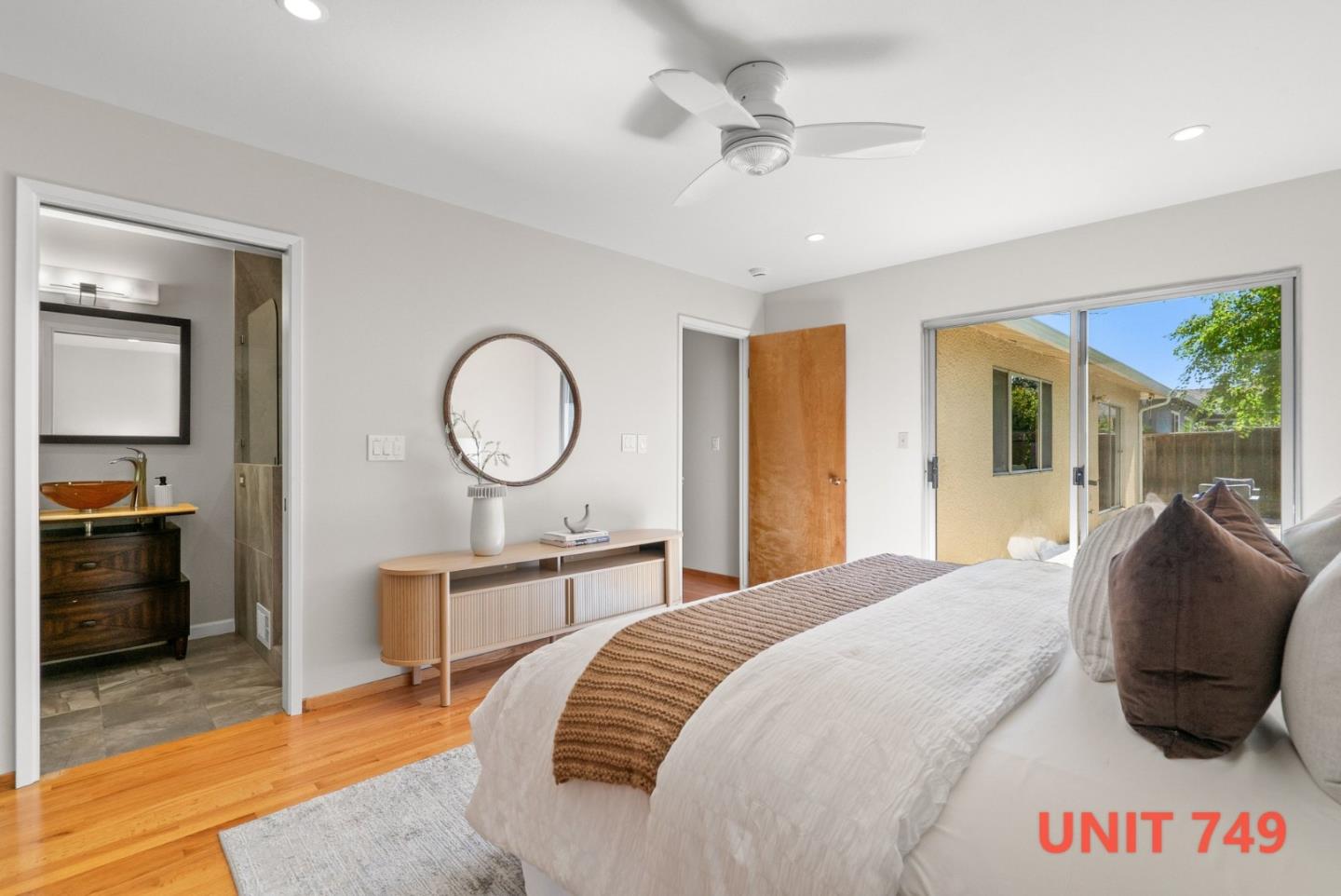 Detail Gallery Image 31 of 75 For 747-749 Rainbow Dr, Mountain View,  CA 94041 - – Beds | – Baths