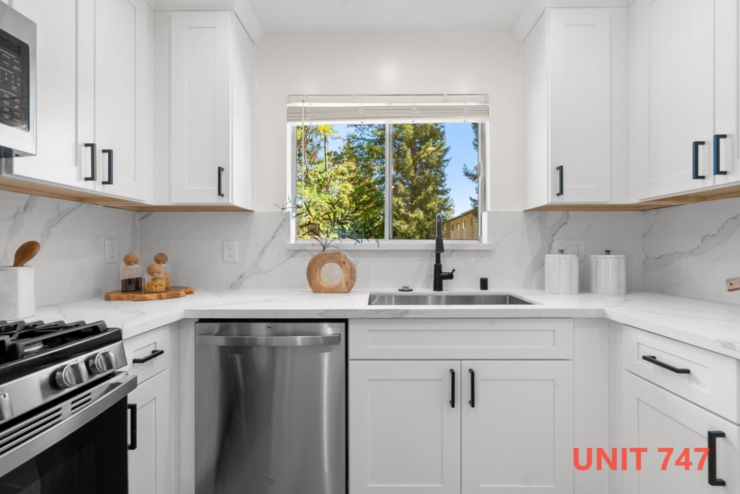 Detail Gallery Image 59 of 75 For 747-749 Rainbow Dr, Mountain View,  CA 94041 - – Beds | – Baths