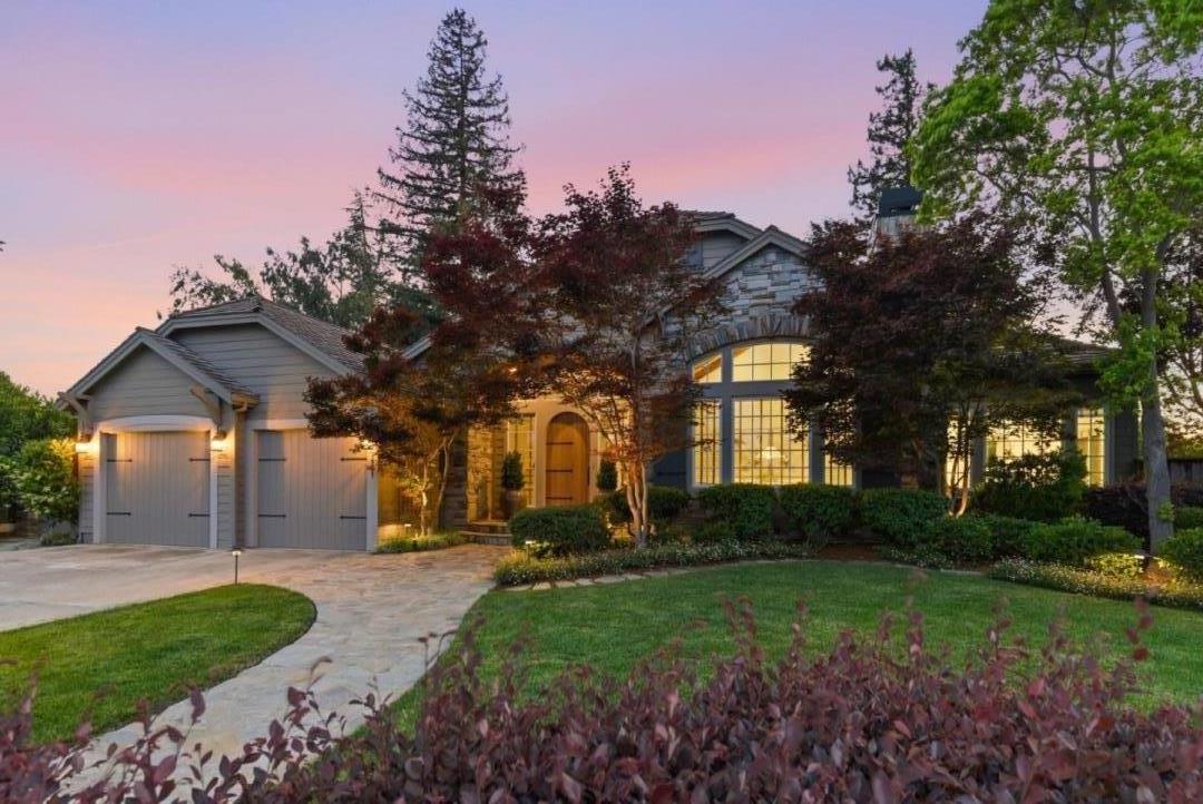 1051 Ocean View Boulevard, Pacific Grove, CA, 93950