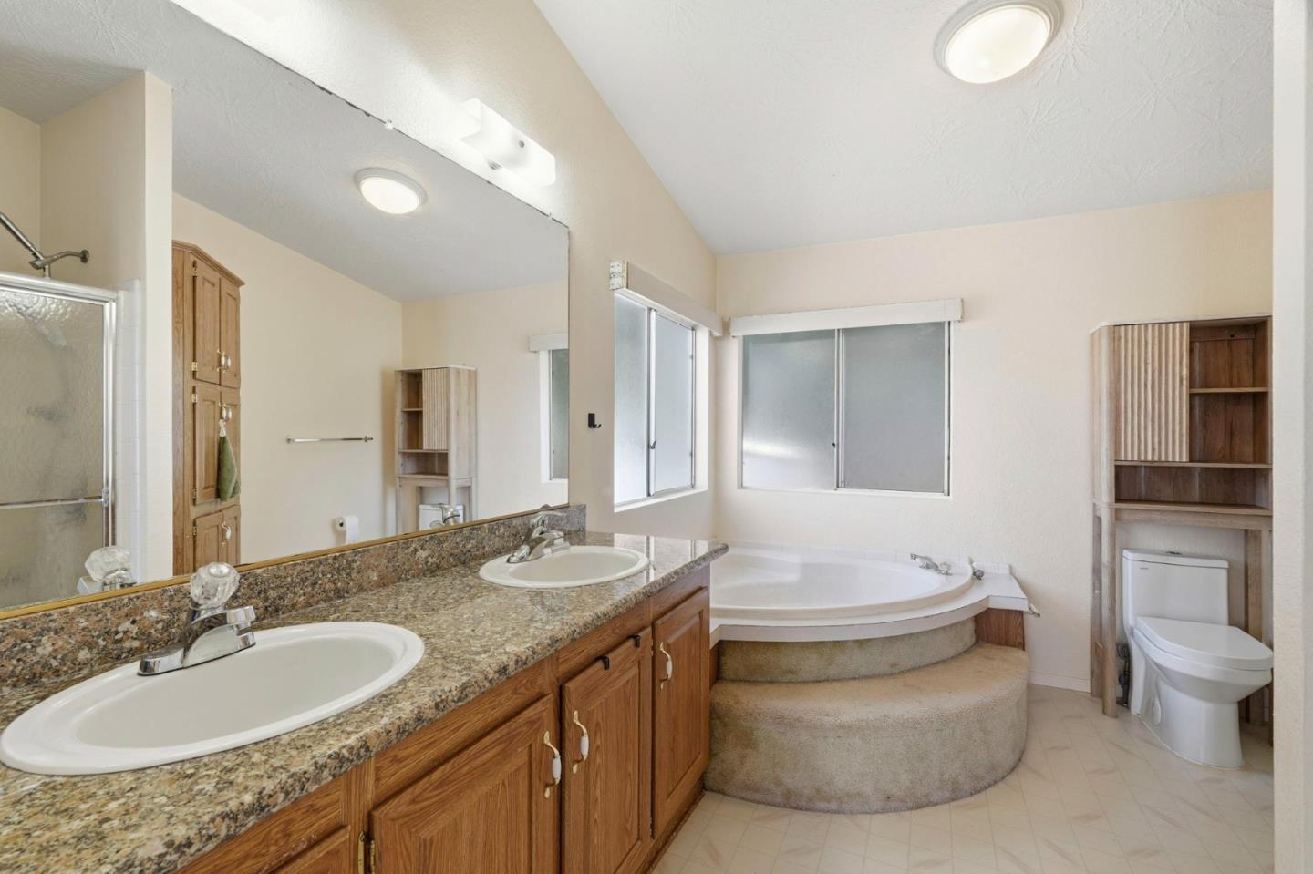 Detail Gallery Image 12 of 18 For 307 Southbay Dr #307,  San Jose,  CA 95134 - 3 Beds | 2 Baths