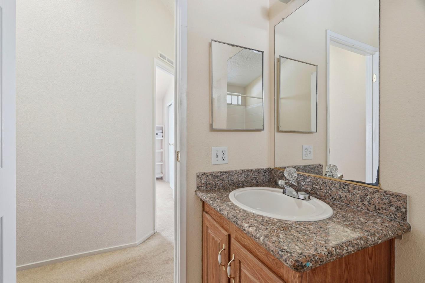 Detail Gallery Image 14 of 18 For 307 Southbay Dr #307,  San Jose,  CA 95134 - 3 Beds | 2 Baths