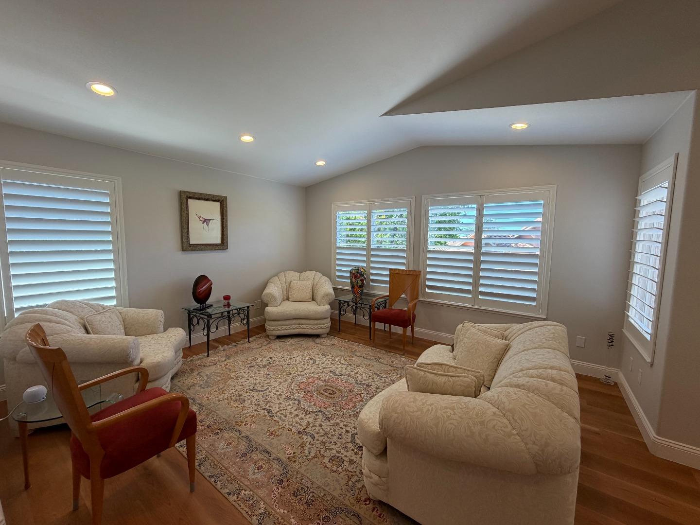 Photo #3: ML82043672 Listing: Photo #3