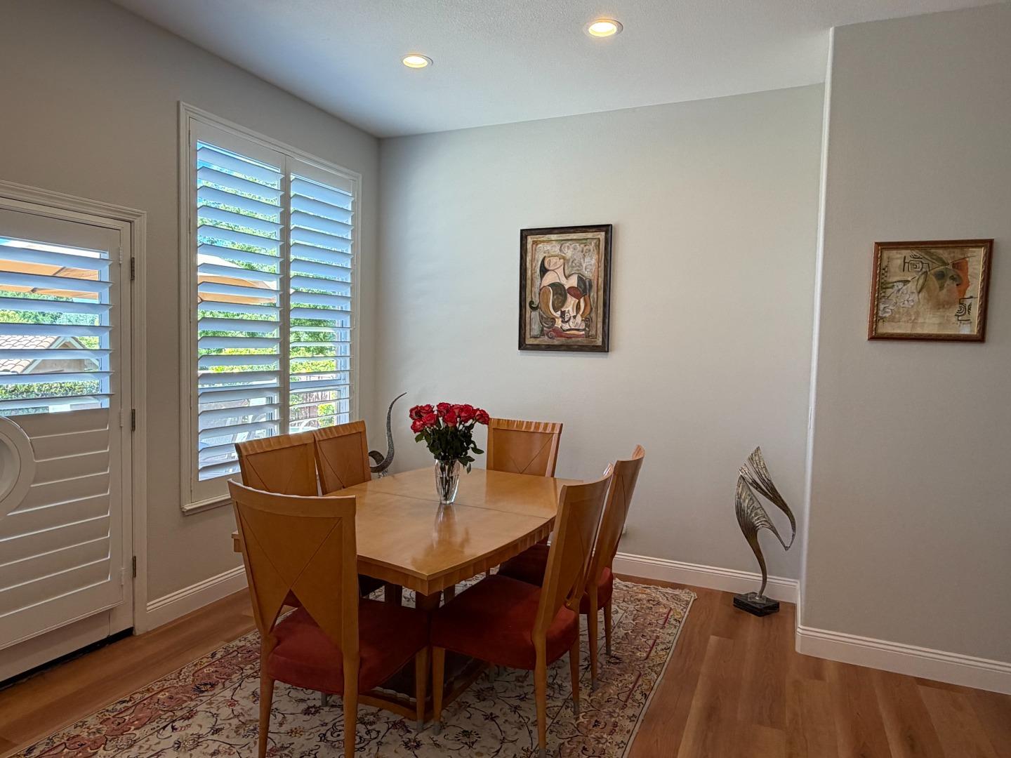 Photo #5: ML82043672 Listing: Photo #5