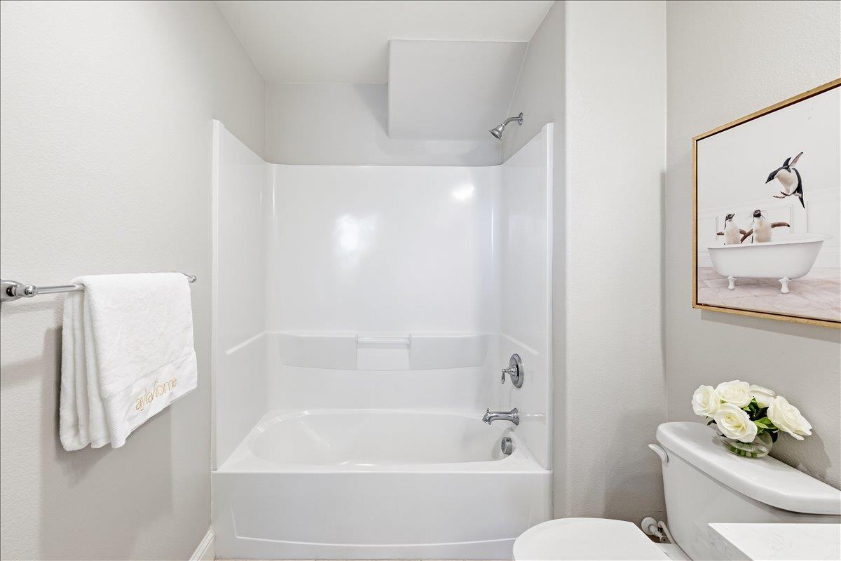 Photo #17: ML82043673 Listing: Photo #17