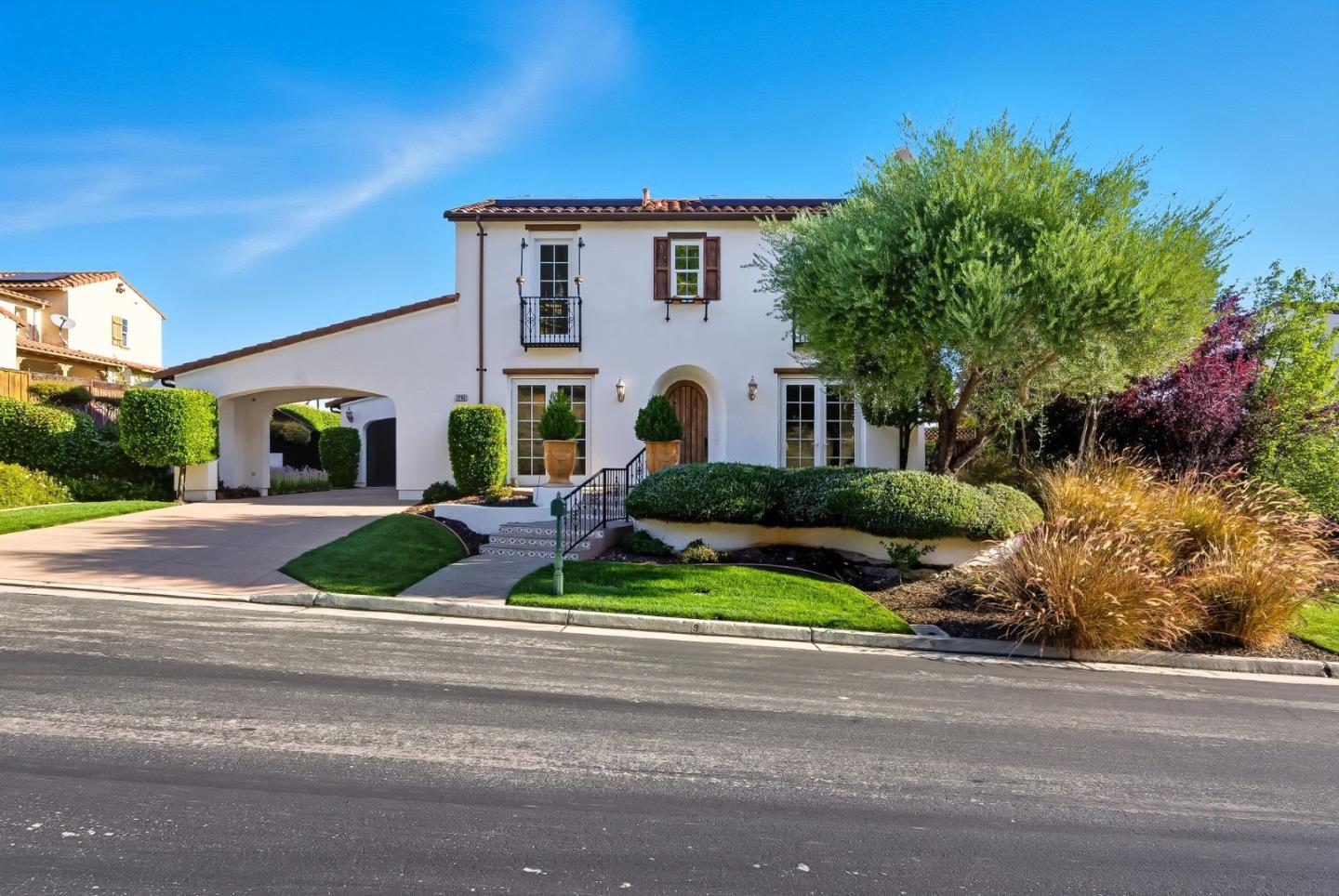 Detail Gallery Image 2 of 42 For 7260 Eagle Ridge Dr, Gilroy,  CA 95020 - 4 Beds | 3 Baths