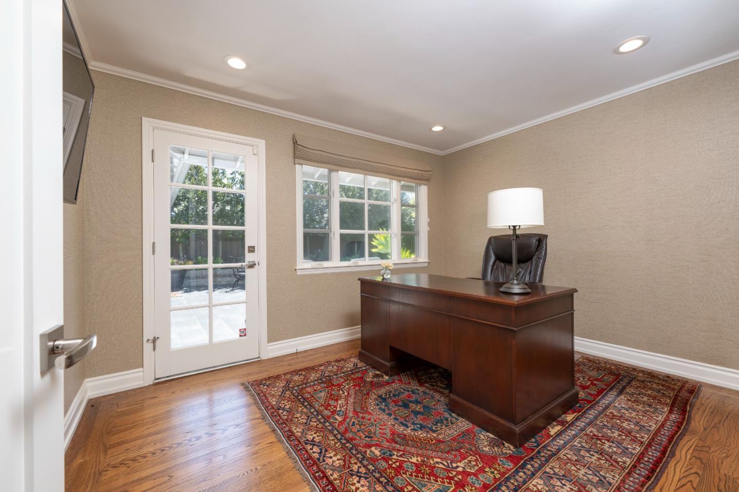 Detail Gallery Image 19 of 20 For 284 Selby Ln, Atherton,  CA 94027 - 3 Beds | 2 Baths