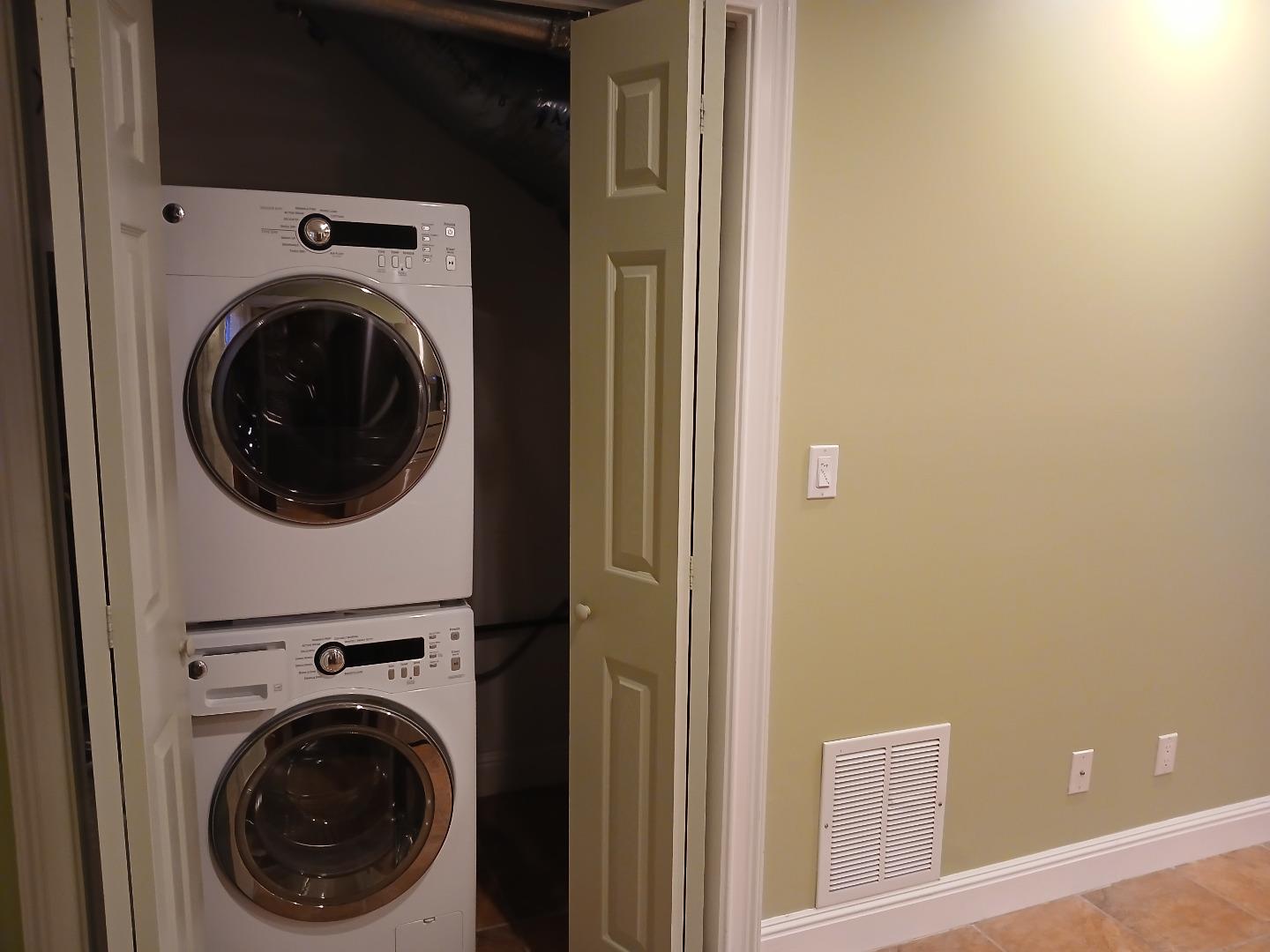 Detail Gallery Image 20 of 24 For 421 Columbus Ave #STREET,  El Granada,  CA 94018 - 1 Beds | 2 Baths